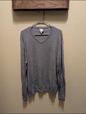 Armani Collezioni Men's V-Neck Long Sleeve Sweater - Light Gray